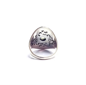Anillo de plata de ley oxidada con piedra lunar para unisex, ideal para regalo o uso diario. - Product Image 4