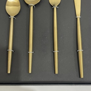 Juego de Cubiertos de Acero Inoxidable de Lujo, Cuchara/Tenedor/Cuchillo/Palillos, Kit Portátil Ligero, Apto para Lavavajillas, Indian IEI 22 - Product Image 5
