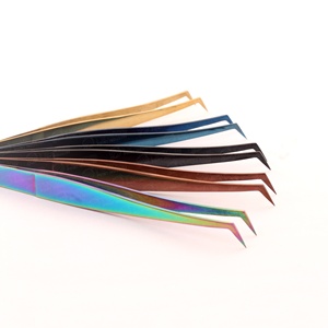 Nouveau design de pince à cils volumineuse en acier inoxydable avec embouts confortables en fibre, facile à utiliser et pour une tension légère - Product Image 1