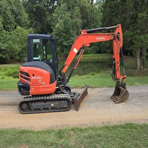 Excavadora Kubota de Alto Rendimiento, Equipo de Construcción Diseñado para Excavación, Zanjado y Demolición - Product Image 1