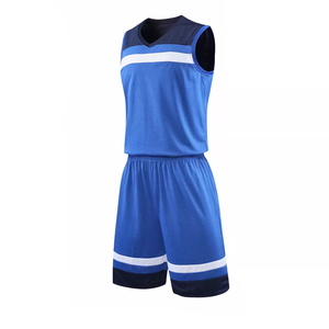 Uniformes de basketball personnalisés de haute qualité avec tissu premium, designs modernes et personnalisation complète pour les équipes et les fabricants d'équipement d'origine (OEM) - Product Image 2