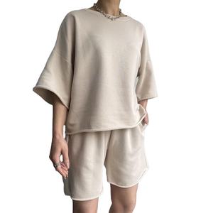 Ensembles 2 pièces pour femmes, tenues décontractées d'été, shorts et t-shirt, mode tendance, haut à manches courtes et ensemble de shorts - Product Image 6