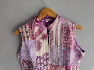 Gilet bohème en coton patchwork pour femme, col mandarin, sans manches, matelassé avec poches, longueur standard, vêtement d'extérieur, cadeau pour elle - Product Image 2