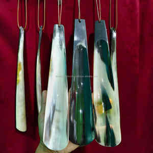 Chausse-pied artisanal en corne de bœuf et de taureau, 31 cm, design plat, avec boucle en cuir marron, au meilleur prix - Product Image 5