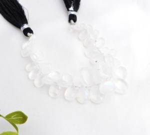 ลูกปัดมูนสโตนสีขาวธรรมชาติ, ลูกปัดรูปหยดน้ำสีฟ้า, ลูกปัดพลอยธรรมชาติสำหรับทำเครื่องประดับชั้นดี - Product Image 6