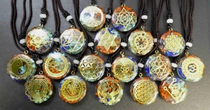 Pendentifs en agate en forme de cœur avec incrustation de fée, style classique fait main, pierres de cristal, artisanat pour la décoration de la maison - Product Image 2