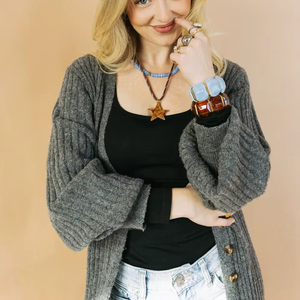 Brazaletes Ligeros de Resina, Joyería Cómoda para Uso Diario - Cuentas y Surtidos de Cuentas - Product Image 1