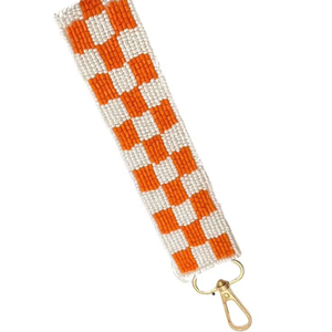 Llavero de diseñador hecho a mano con cuentas y bordados en blanco y naranja, con joyería de lujo, exclusivo, hermoso y elegante para chica. - Product Image 1