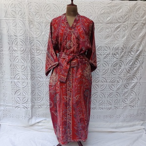 Kimono de Lujo Tejido a Mano con Diseño Paisley, de Lana, con Cinturón para Atar en la Cintura, Manga Corta, Bata de Estar por Casa, Ropa para Relajarse en Casa - Product Image 3