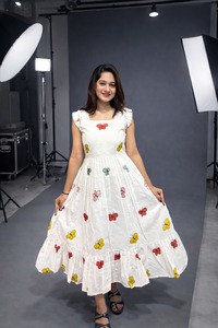 AARYA 2026 Nouvelle Robe d'été décontractée à imprimé floral lavable, longueur mi-cuisse, coupe ample, style occidental, pour femme, manches courtes - Product Image 4