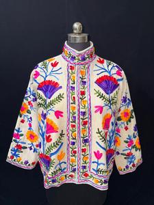 Veste bomber en velours brodée à la main avec des motifs floraux Suzani, style décontracté, coton crème, manteau d'hiver pour adultes - Product Image 1