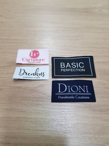 Etiquetas Tejidas Personalizadas para Ropa, Etiquetas de Tela con Logotipo de Marca, Etiquetas para Prendas - Product Image 1