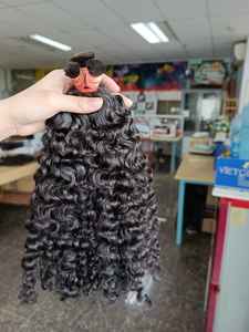 Venta al por mayor cutícula alineada cabello humano crudo vietnamita birmano rizado profundo rizado extensión de cabello a granel color natural - Product Image 2