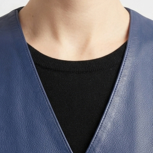 Chaleco de Motocicleta de Cuero Genuino para Mujer, Transpirable, para Invierno, Cuello en V, Sin Mangas, con Botones - Product Image 4