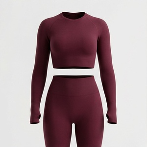 Ensemble de yoga 2 pièces pour femme, bordeaux, sans couture, avec crop top à manches longues et leggings taille haute, col rond, avec passe-pouces - Product Image 1