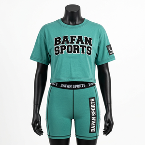 ชุดเสื้อยืดผ้าคอตตอนโพลีเอสเตอร์สแปนเด็กซ์ 220 GSM สำหรับผู้หญิง และกางเกงเลกกิ้งแบบยืดสีเขียวอมฟ้า พิมพ์โลโก้ตามสั่ง ชุดสำหรับผู้หญิง - Product Image 1