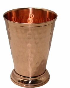 Verre à vin Moscow Mule à long pied martelé à la main, en aluminium nickelé, style classique, incassable et écologique - Product Image 1