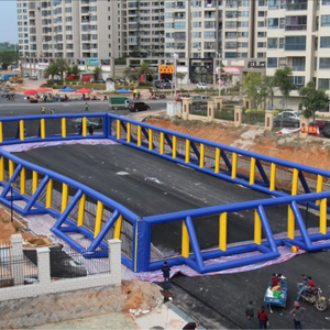 Cancha de Fútbol Inflable en Oferta, con Material de PVC y Capacidad de 3000 kg, para Entretenimiento Comercial al Aire Libre - Product Image 1