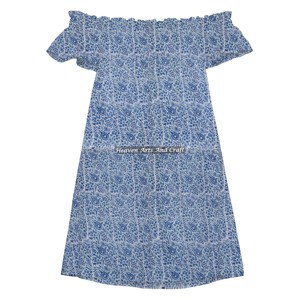 เดรสแฟชั่นผู้หญิงลายพิมพ์สีสันสดใสพร้อมส่ง ลายพิมพ์บล็อกด้วยมือ แบบเปิดไหล่ - Product Image 1