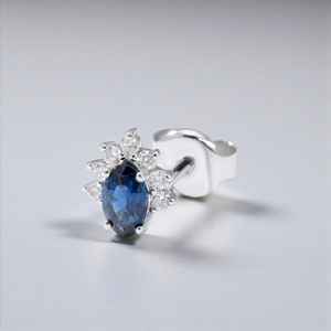 Boucles d'oreilles en saphir bleu, bijoux délicats en pierre de naissance, élégantes boucles d'oreilles en pierres précieuses, cadeau pour femme - Product Image 6