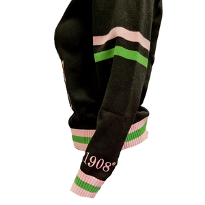 เสื้อสเวตเตอร์ไหมพรมคอวีหนา 500 กรัม สำหรับผู้ชาย แบบสั่งทำพิเศษ AKA Crest Chenille OEM ODM สำหรับชมรมนักศึกษา  ผ้าขนสัตว์/อะคริลิก คุณภาพสูง สำหรับฤดูหนาว - Product Image 4