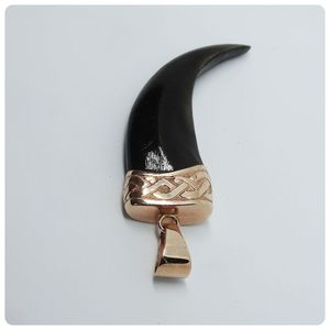 Collier en corne de buffle naturelle, pendentif fait main, bijoux ethniques tribaux écologiques, charme bohème rustique, cadeau de mode tendance - Product Image 3
