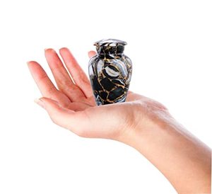 Decorative Luxury Aluminum <b>Keepsake</b> Ash Urn Funeral <b>Memorial</b> Container Featuring Smooth Premium Finish And Detailing - Product Image 1