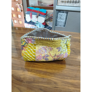 Pochette cosmétique vintage en patchwork, taille moyenne, fermeture éclair, motif floral jaune, pochette textile portable - Product Image 4