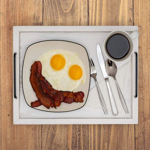 Plateau en bois de pin blanc avec poignées en métal Plateau de service de style rustique pour hôtels et restaurants Table à dîner ou présentation des aliments - Product Image 6