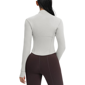 Veste de sport de yoga à manches longues en spandex/polyester respirant et écologique de haute qualité pour femmes - Product Image 2