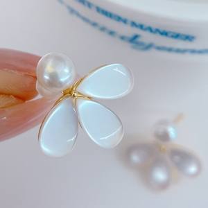 Aretes Coreanos con Forma de Flor de Cinco Pétalos, Joyería Pequeña y Fresca, Precio Especial al por Mayor en Taobao - Product Image 3