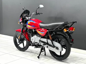 Motocicleta Bajaj Boxer BM150 2022 de 150cc en stock, disponible para venta y lista para enviar. - Product Image 2
