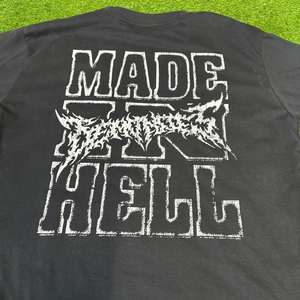 Camiseta de hombre 100% algodón, 300 g/m², diseño de logotipo personalizado, camisetas gráficas de gran gramaje para hombre, serigrafía, OEM. - Product Image 4