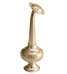 Aspersor curvo plateado para agua de rosas con boquilla en forma de flor para rituales de iglesias y templos, disponible al por mayor. - Product Image 1