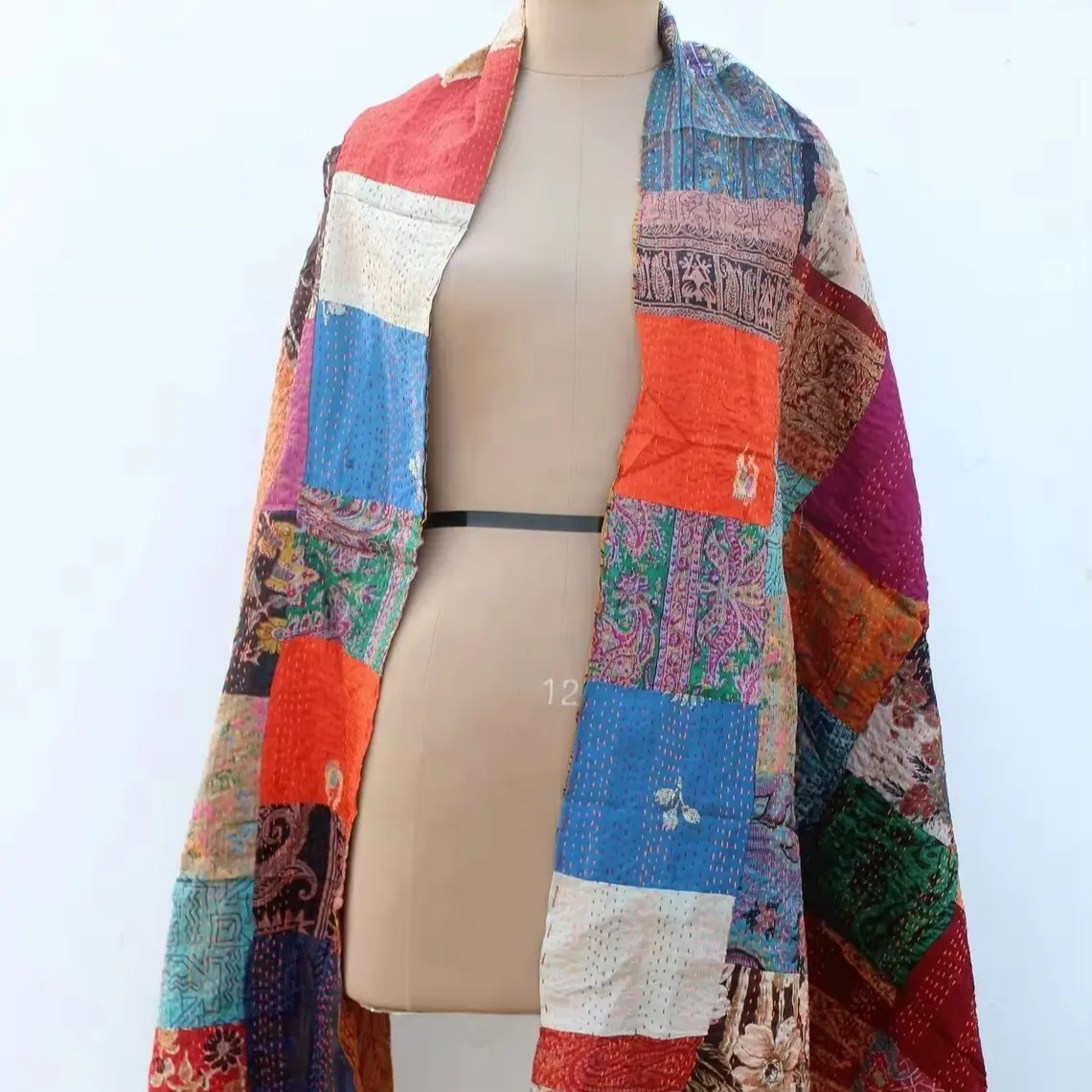 新着インドカンタシルクスカーフスカーフは女性のためのボヘミアンヒッピー手作りボヘミアンスカーフを盗んだ