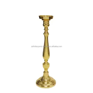 Lanterne en métal de qualité supérieure faite à la main, décoration d'intérieur, bâton doré, décoration de luxe, élégante, Zahid Exports, grand grossiste de l'Uttar Pradesh - Product Image 5