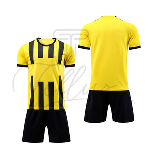 Prix de gros d'usine, uniforme de football sur mesure, design personnalisé, uniforme de football pour hommes de bonne qualité - Product Image 6