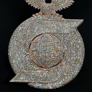 Pendentif Vvs Buss Down avec logo personnalisé, en forme de Terre 3D, en argent sterling 925, entièrement serti de moissanite étincelante. - Product Image 6