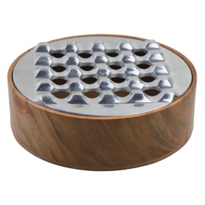 Cendrier design grille en aluminium avec finition laiton antique pour bar, maison, hôtel, bureau et décoration de table - Product Image 5