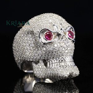 Bague cocktail tête de mort en argent 925 et moissanite, taille brillant rond, sertissage pavé, plaqué rhodium, bijou de luxe unisexe pour soirée - Product Image 4