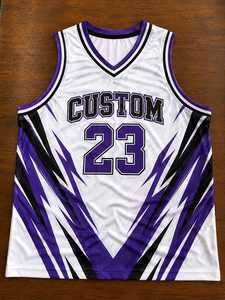 Conjunto de Uniforme de Baloncesto Personalizable - 100% Poliéster Transpirable de Secado Rápido, Cintura Elástica, Cuello en V, Impresión Digital, Colores y Logotipo Personalizados - Product Image 1