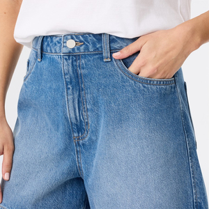 Shorts en jean de sport pour femme, grande taille, été, confortables, respirants, motif uni, en coton denim, avec poches avant et arrière - Product Image 5