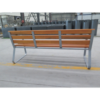 Vente directe usine : Banc moderne en métal et bois massif, design coloré, durable, pour usage extérieur, commande en gros