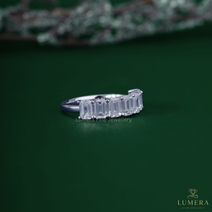 Anillo de Compromiso y Boda de Lujo para Mujer, con Diamante Cultivado en Laboratorio, Chapado en Oro de 9k, 10k, 14k y 18k, Corte Pera y Corte Brillante - Product Image 2