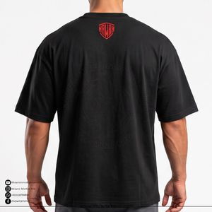 Camiseta negra de manga corta para hombre con estampado de corona roja, cuello redondo, estilo urbano, corte regular, de algodón jersey. - Product Image 2