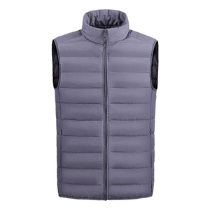 Gilet matelassé léger pour homme avec col montant, sans manches, zippé, rembourré, avec poches - Product Image 2