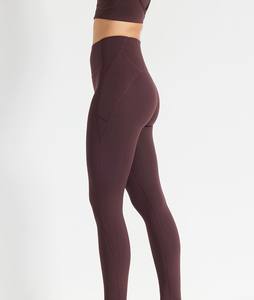 Ensemble de yoga sur mesure pour femmes, vente en gros - Product Image 3