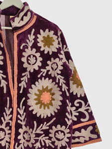 Veste en velours brodée de fleurs, col mandarin, manches longues, taille plus, vêtements d'hiver pour femmes, manteau long élégant - Product Image 3