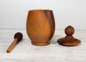 Tarro de Miel de Madera Natural con Tapa y Cuchara, Contenedor para Miel, Herramienta de Almacenamiento, Venta al por Mayor - Product Image 2