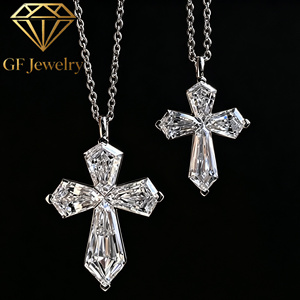 Pendentif croix de luxe en platine avec diamant de laboratoire 3 carats taille fantaisie, serti invisible, bijou raffiné - Product Image 4
